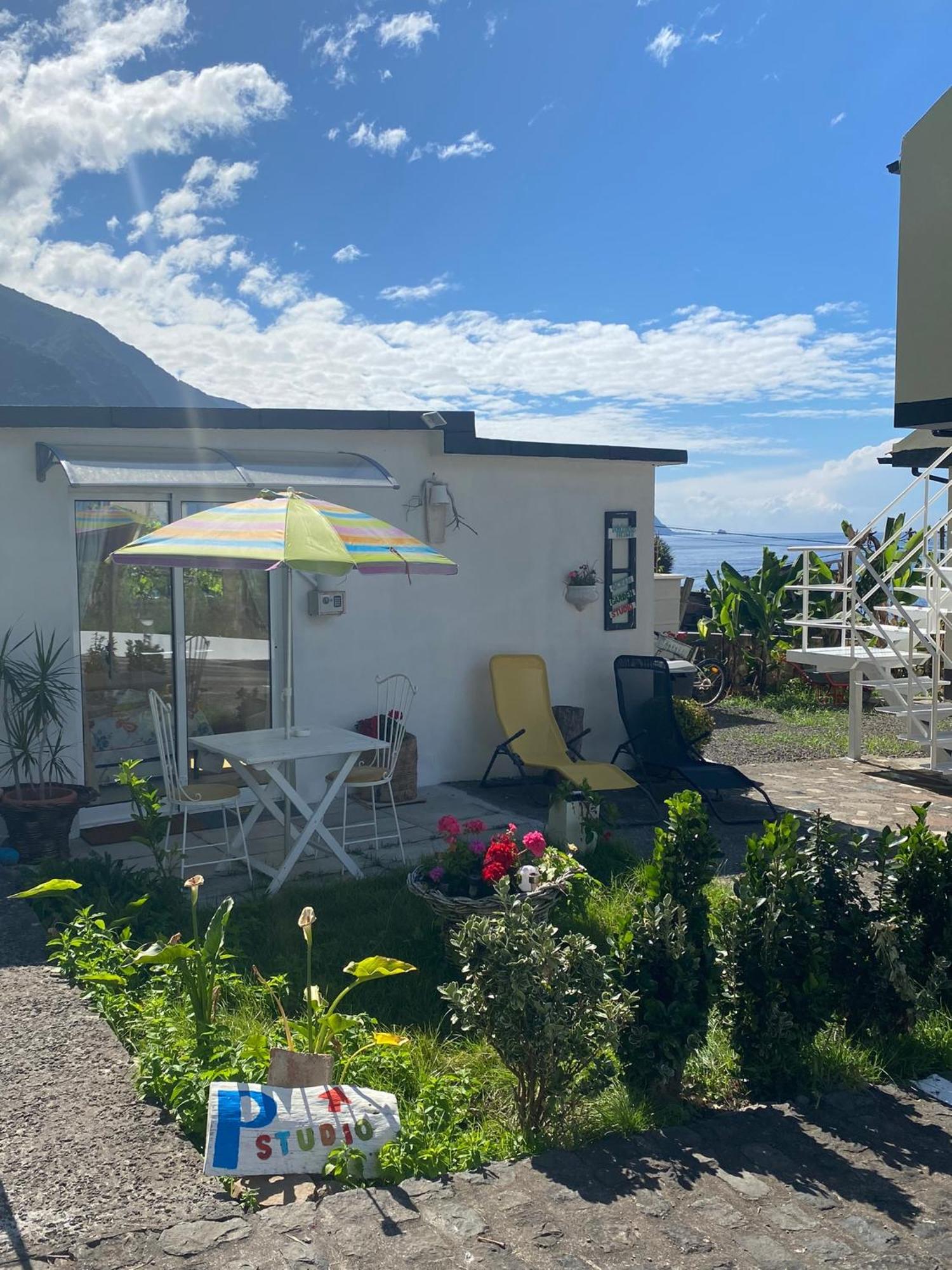 Ocean Garden, 4 Units By The Ocean Appartement São Vicente Buitenkant foto